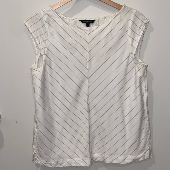 Banana Republic Blouse - Picture 1 of 3